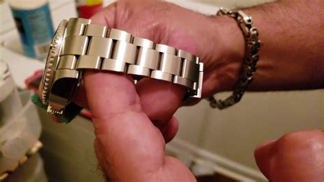 how do you get scratches out of a rolex bracelet|Rolex gmt master 2 scratches.